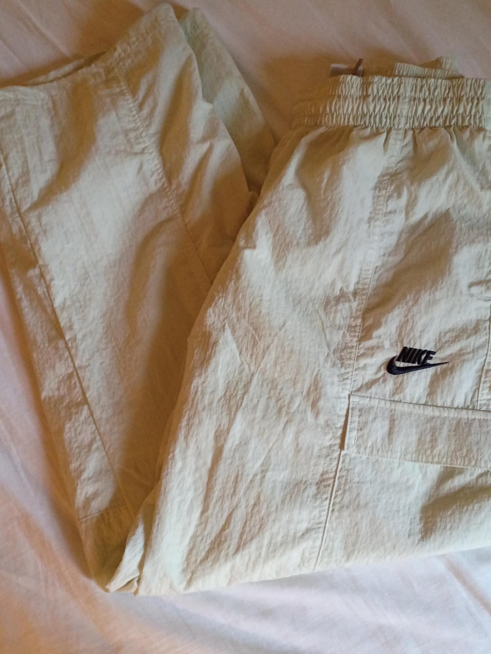 Nike Womens Essential Crinkle Woven High-Waisted Cargo Track Pants in Mint Green